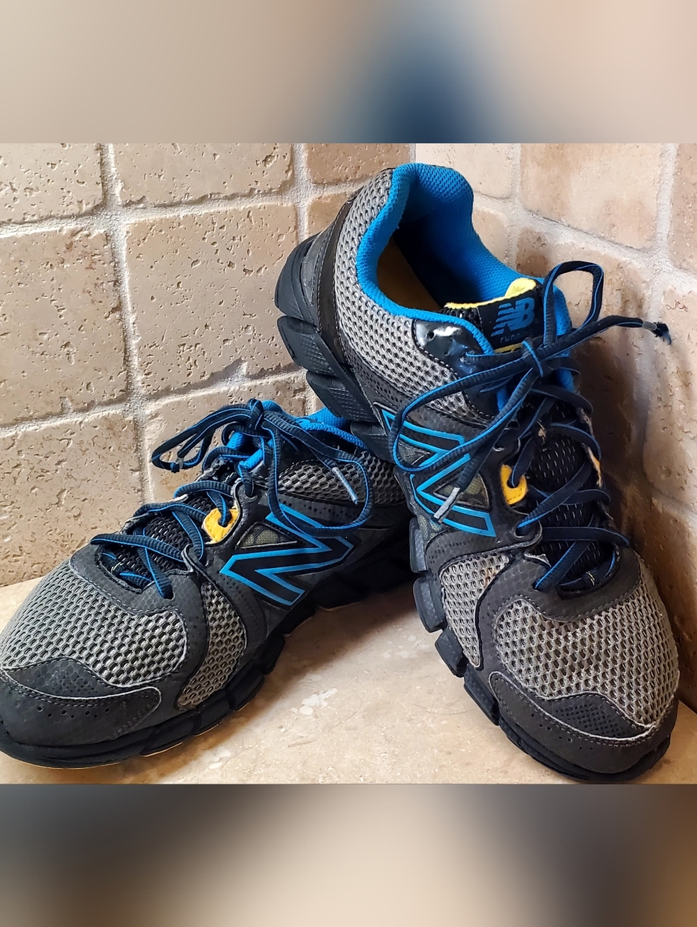 New Balance 750 v2 Gray Mesh Running Shoes with Blue Accents Size 10 4E - Picture 12 of 12